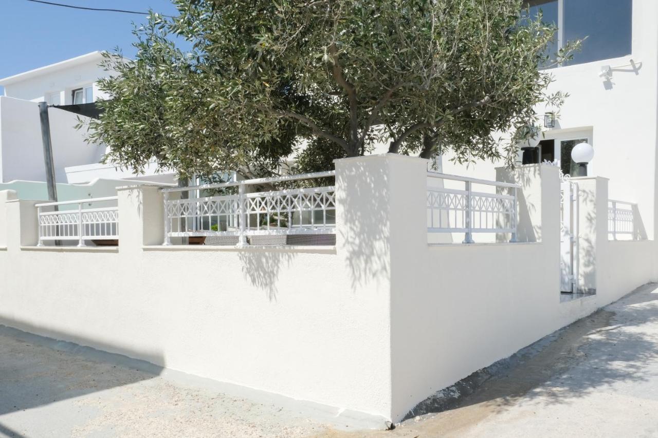 Residence By Georgia Studios ฟิรา ภายนอก รูปภาพ