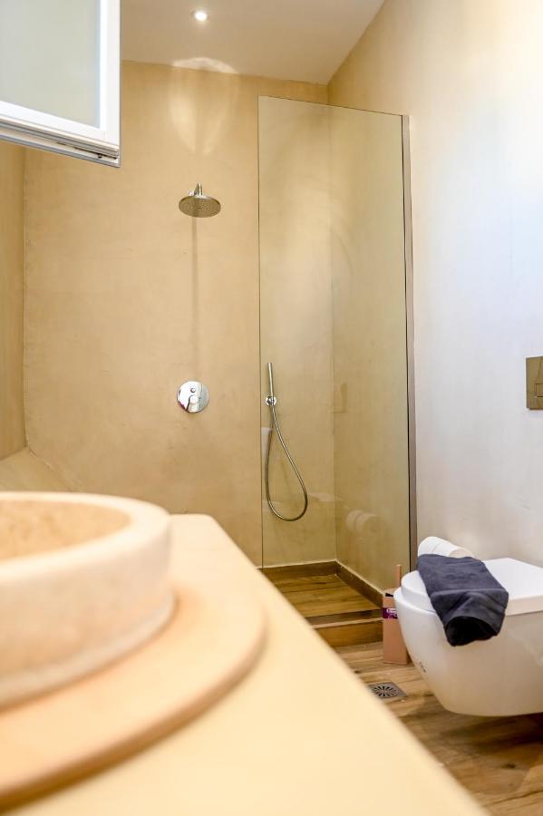 Residence By Georgia Studios ฟิรา ภายนอก รูปภาพ